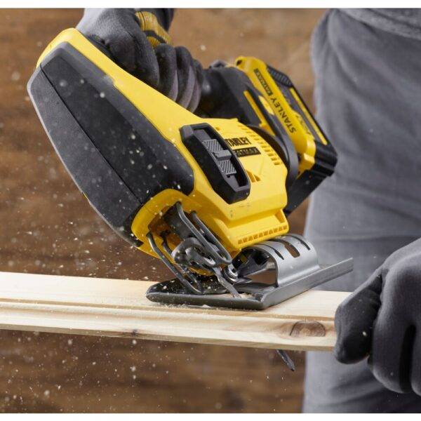 Akutikksaag Stanley SFMCS600B