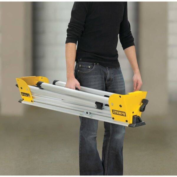 image-839.jpg DeWALT DE7033 laud järkamissae jaoks